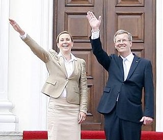 Bettina-Wulf-Guß.jpg