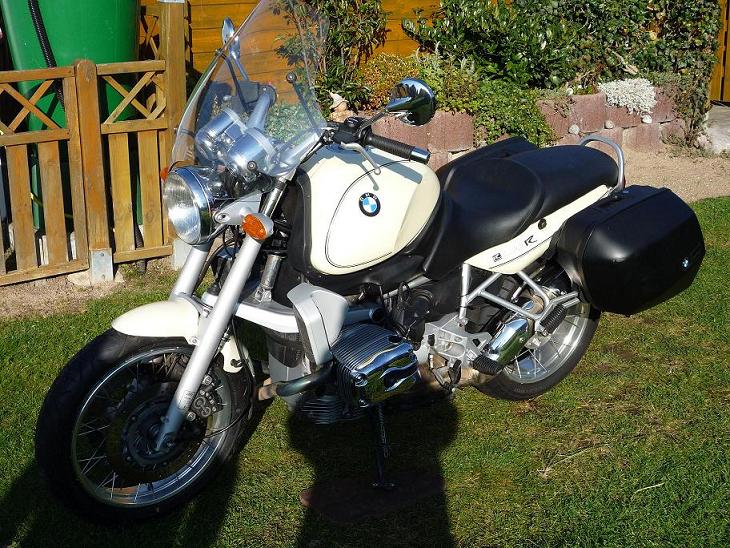 BMW seite links 1.JPG