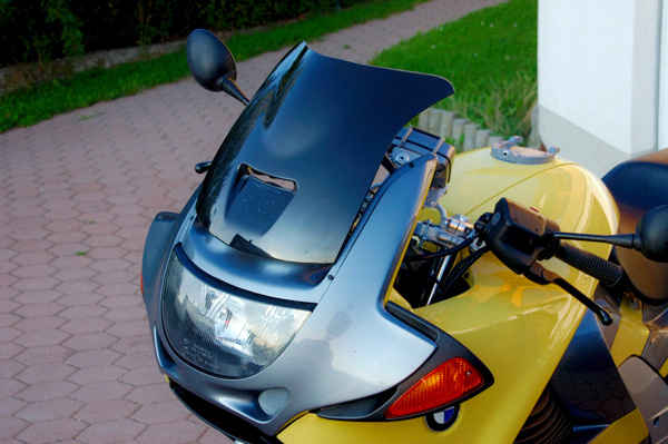 K 1200 RS kurze Scheibe 03.jpg