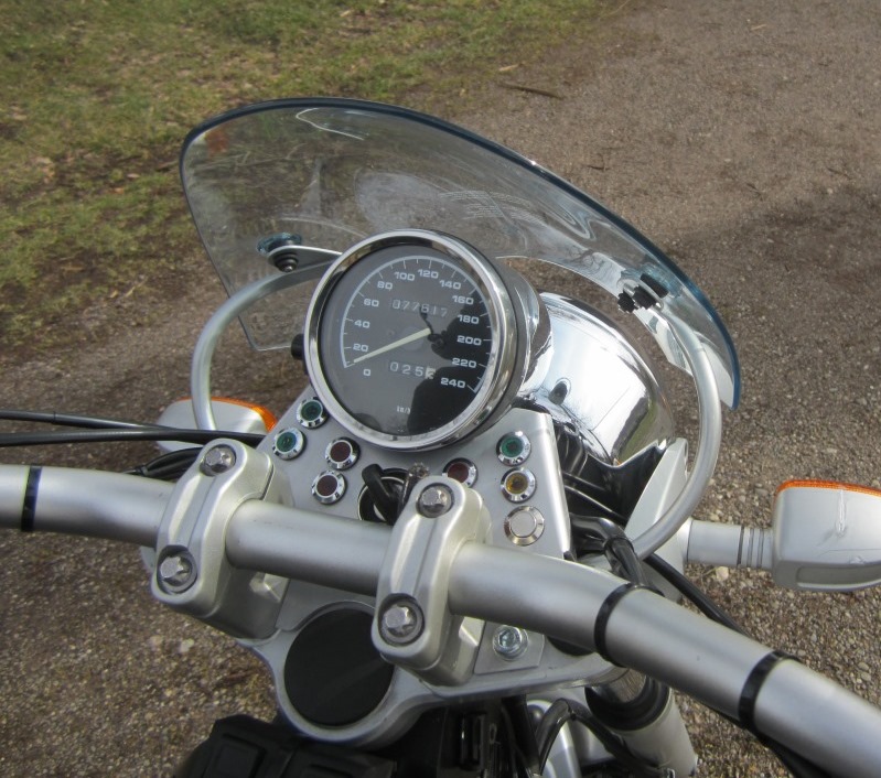 xxx_3049.jpg