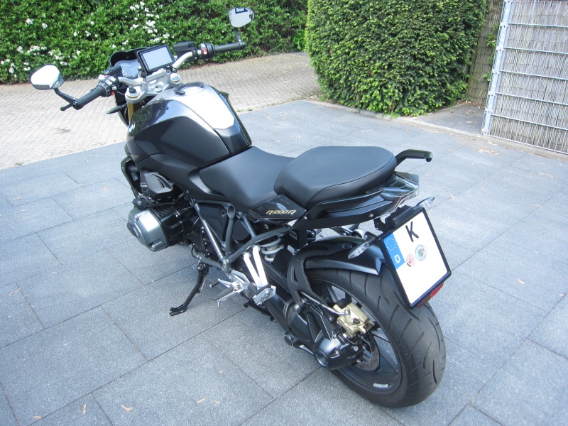 R12R_4.jpg
