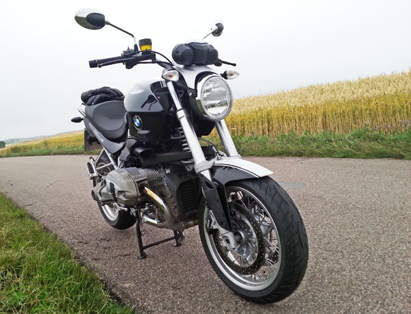 R12R_20140710_201452_VR_600x_schwarz.jpg