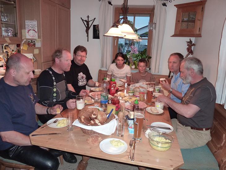 P1000009-f.JPG