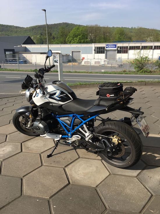 r1200r_1.jpeg