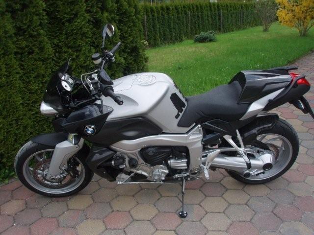 K1200 R.jpg