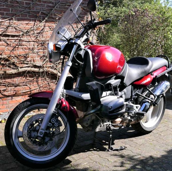 r 850 r alt.jpg