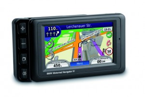 BMWmotorradIV_HR_mit-Screen-quer0001-300x200.jpg