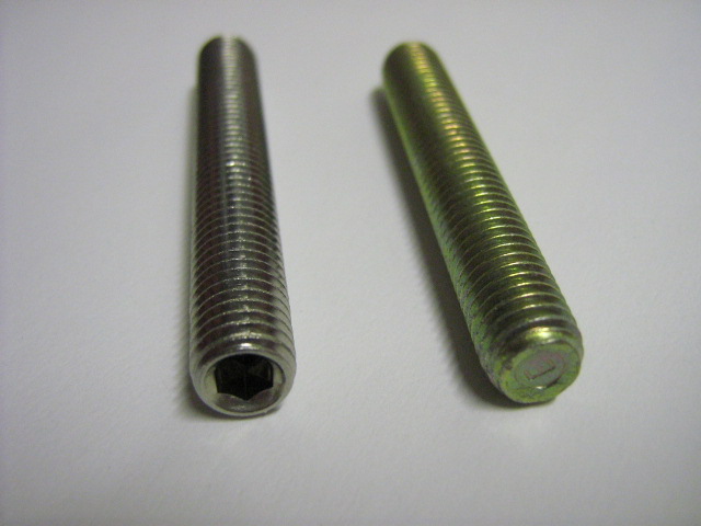 Stehbolzen Original und V2A